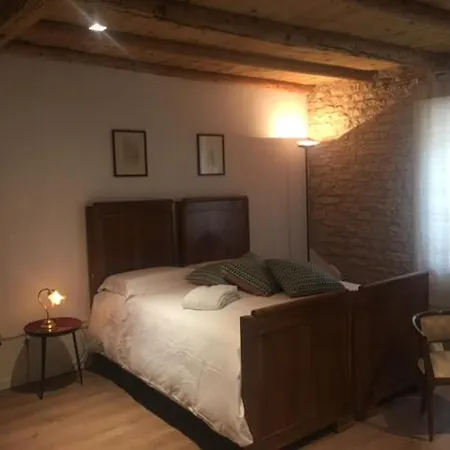 Pensión Bottega De La Sminca *